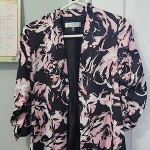 long jacket above the kknee